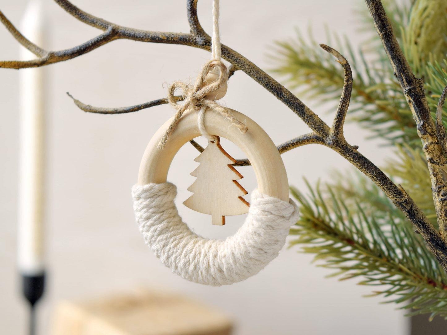 Makramee Baumschmuck-Anhänger Set mit Holz-Tannenbaum 2tlg.
