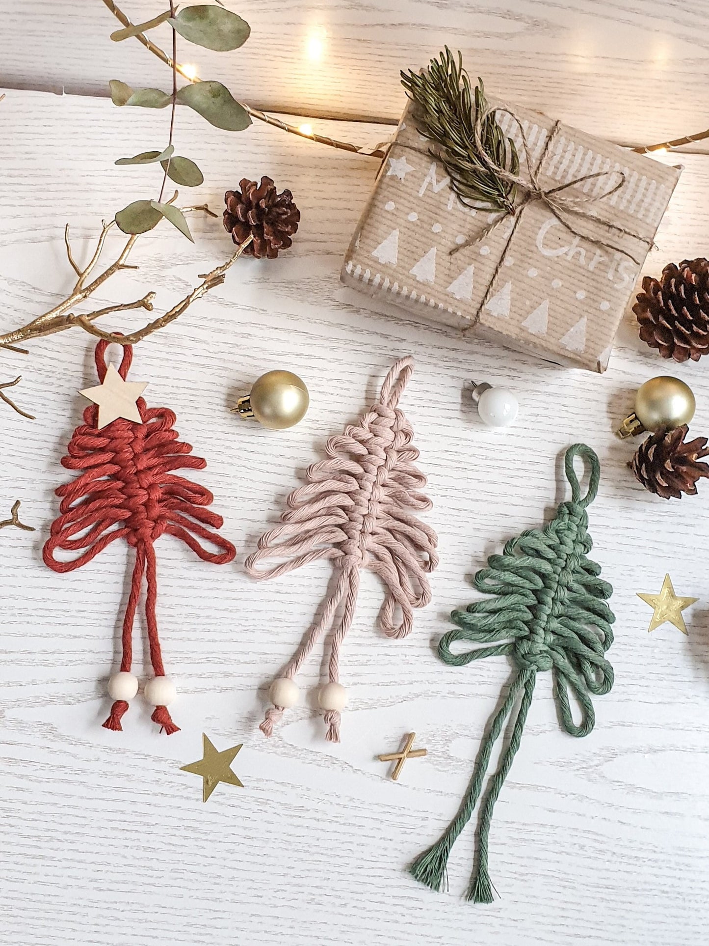 Makramee Tannenbaum Anhänger optional mit Deko