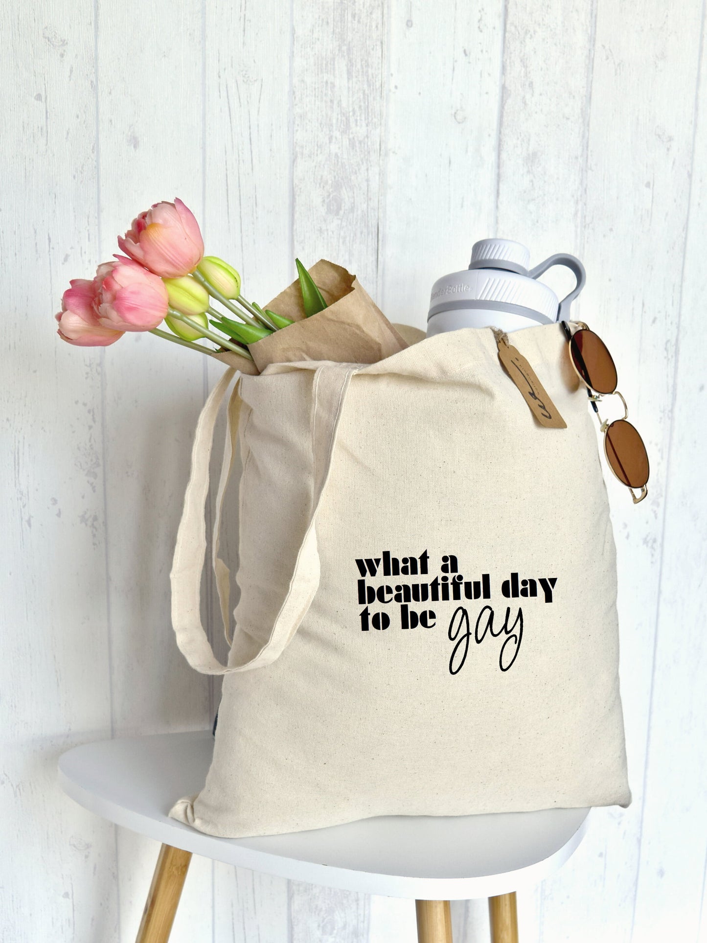 Baumwolltasche "what a beautiful day to be gay"