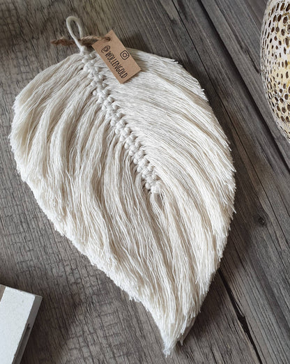Makramee Feder Wanddeko 20cm 'fein'