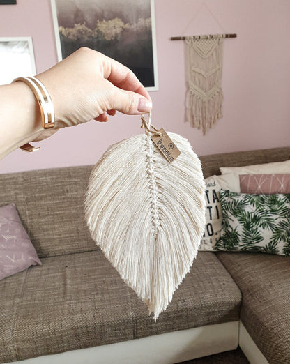 Makramee Feder Wanddeko 20cm 'fein'