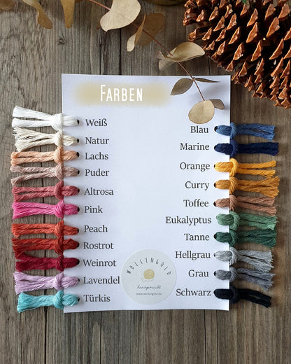 Makramee Schlüsselanhänger mit Buchstabe personalisiert